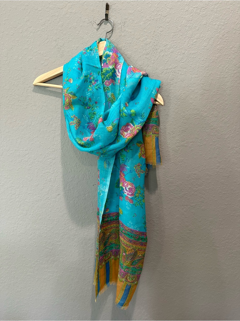 MOKSHA fine woven 100% wool shawl, scarf, wrap NWOT